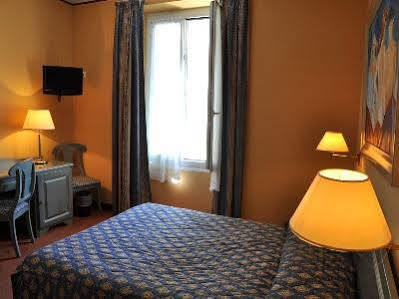 Hotel Imperial อฌักซิโอ้ ภายนอก รูปภาพ